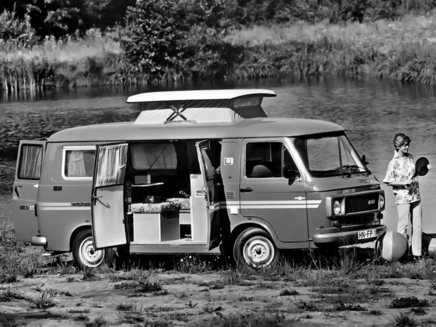 Weinsberg Cosmos 238E 1979 года  (фото 1 из 2)